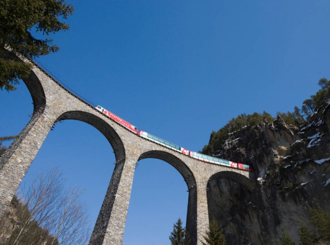 071_Schoene Aussichten Touristik_Glacier Express 9